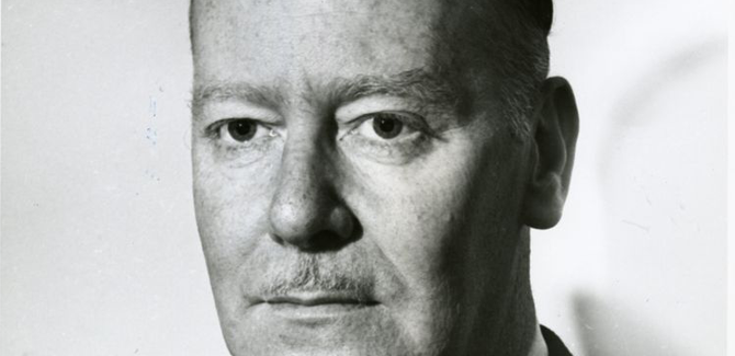 Stralian Strories – Kenneth Slessor a reluctant master by Neil Boyack